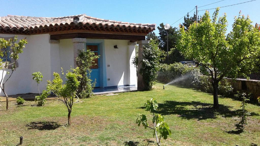 Casa Vacanze Diaz Budoni Bagian luar foto
